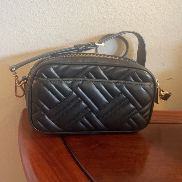 Michael Kors Shoulder Bag - Picture 4 of 9